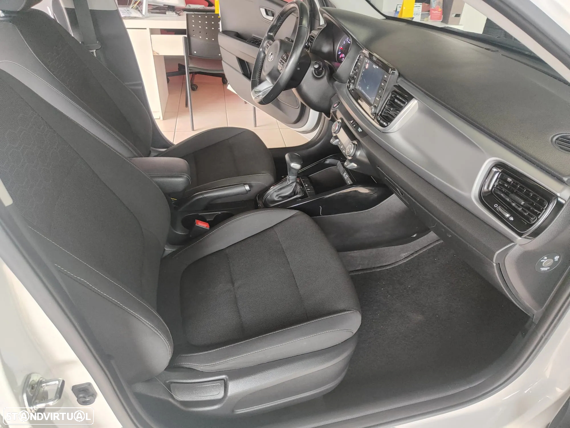 Kia Rio 1.0 T-GDi TX 7DCT - 16
