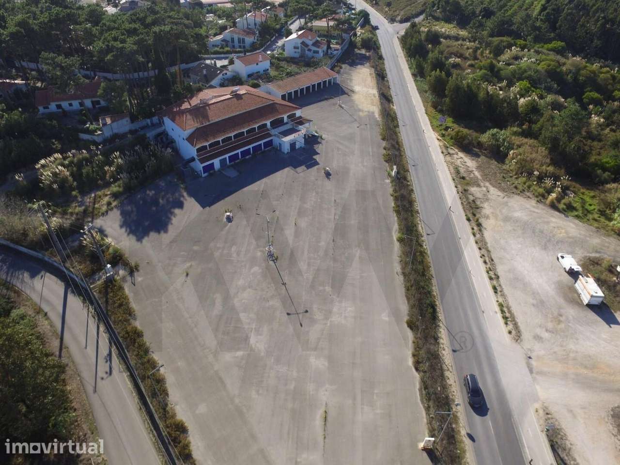 Espaço Multiusos Localizado na Ericeira - Grande imagem: 3/25