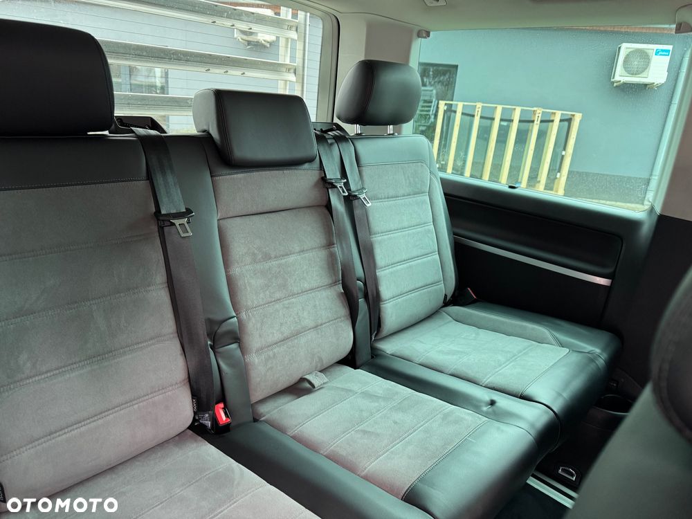 Volkswagen Multivan 2.0 TDI L1 Highline 4Motion DSG - 8