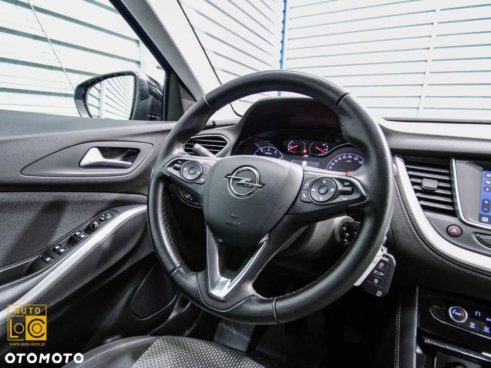 Opel Grandland X 1.2 T Elite S&S - 27