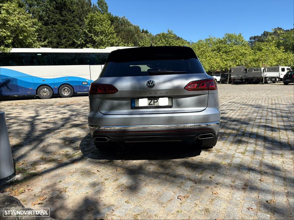 VW Touareg 3.0 TDI V6 Elegance Plus - 43