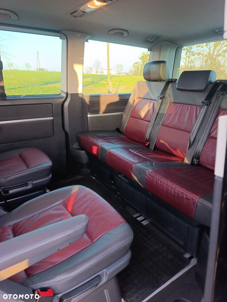 Volkswagen Multivan - 8