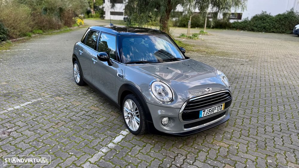 MINI 5 Portas Cooper D Auto - 6