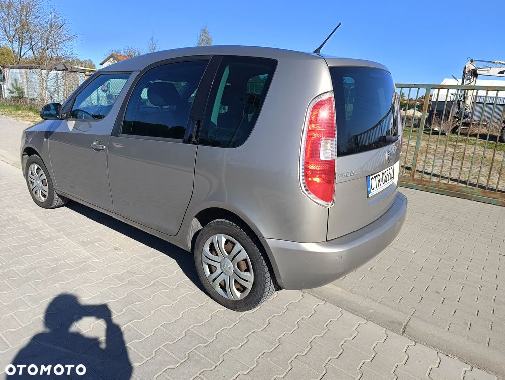 Skoda Roomster 1.4 16V Ambition - 6