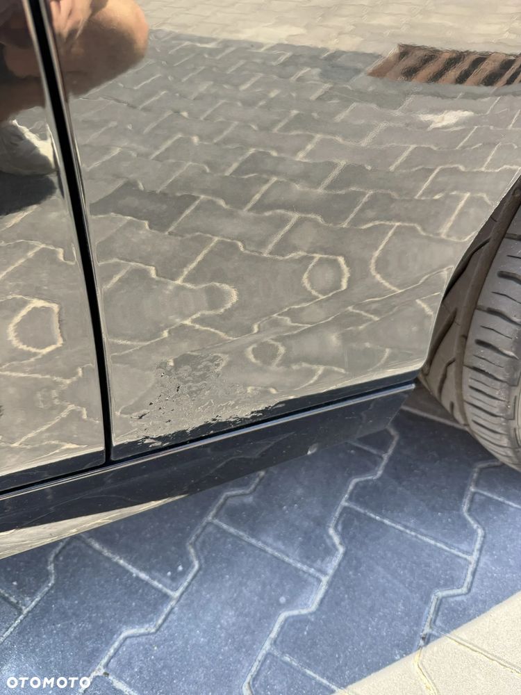 BMW Seria 1 118d DPF - 12