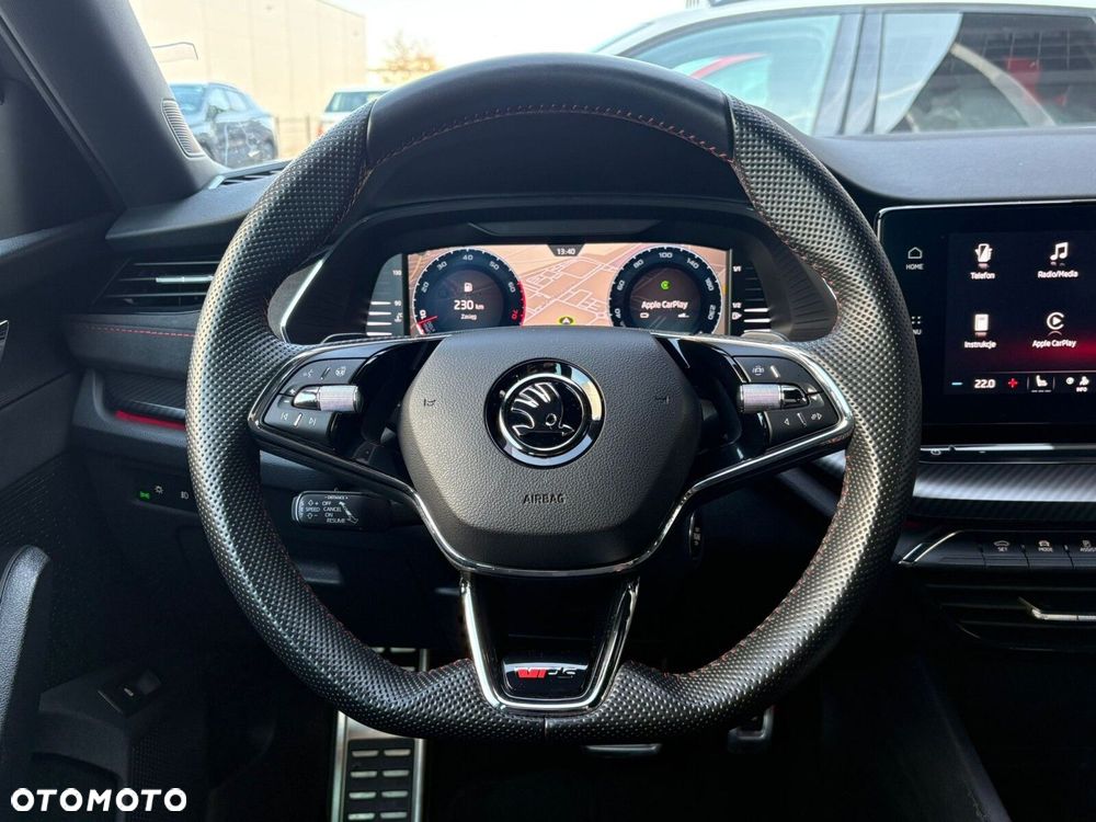 Skoda Octavia 2.0 TSI RS DSG - 8