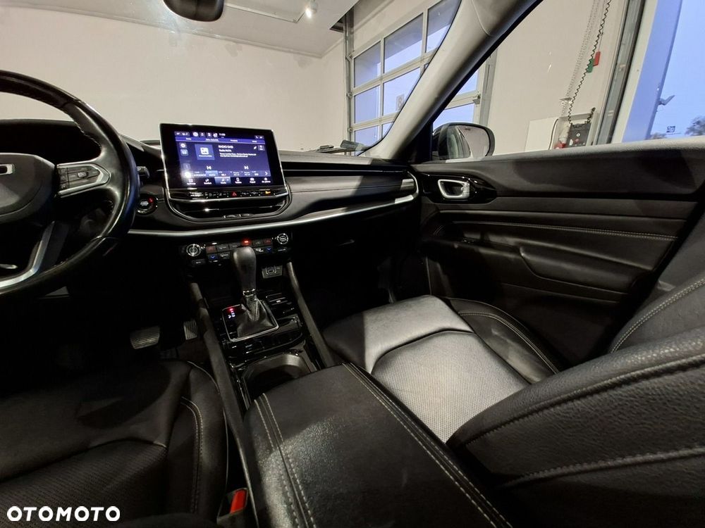 Jeep Compass - 22