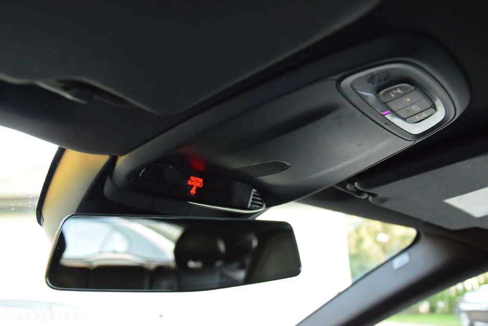 Volvo V40 D4 RDesign - 28