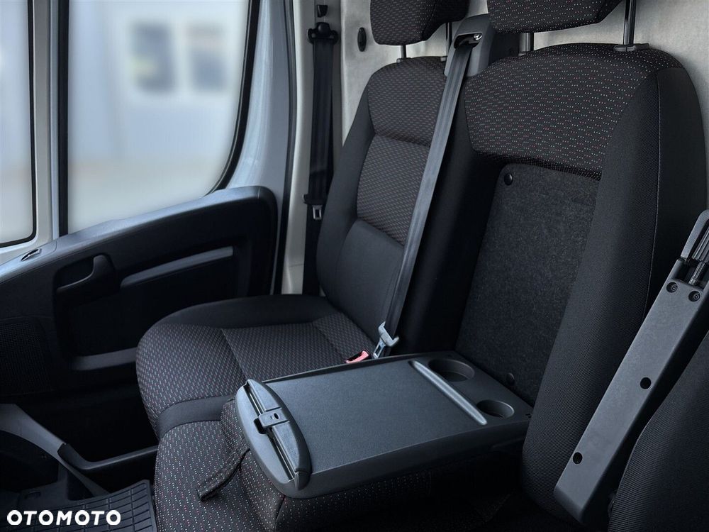 Opel movano 2.2 CDTI 165KM L3H2 Winda - 31