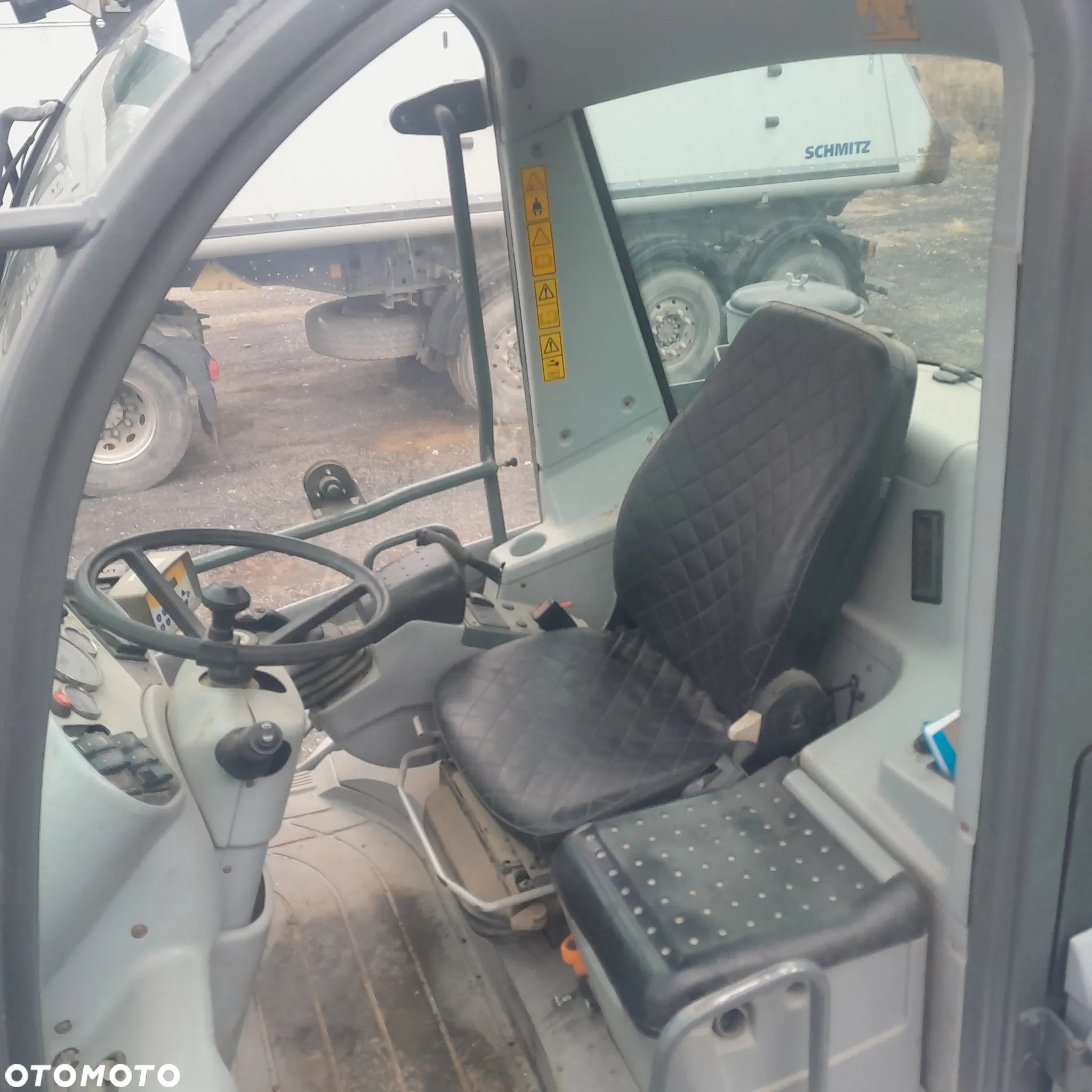 Kramer ALLRAD 880 - 10