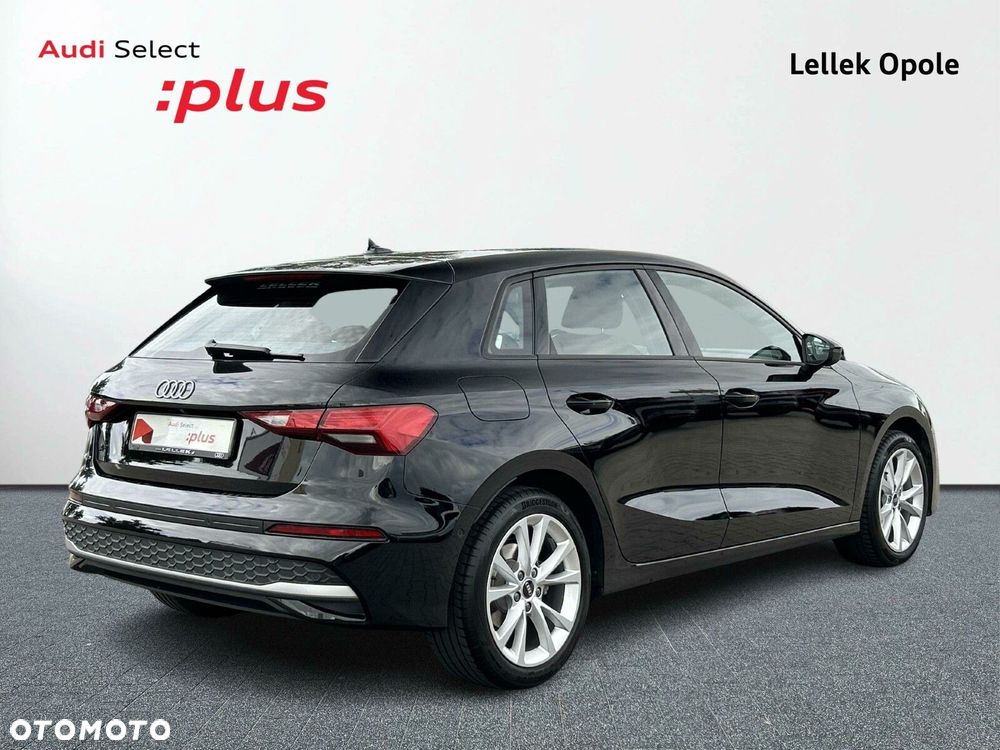 Audi A3 Sportback - 3