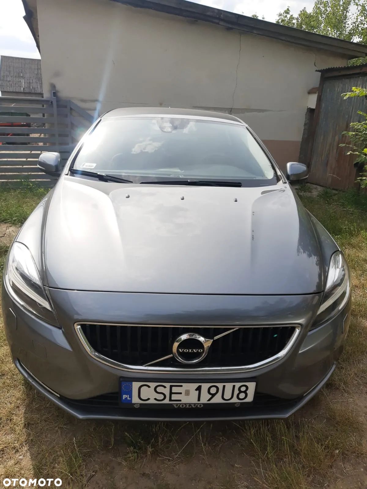Volvo V40 - 1