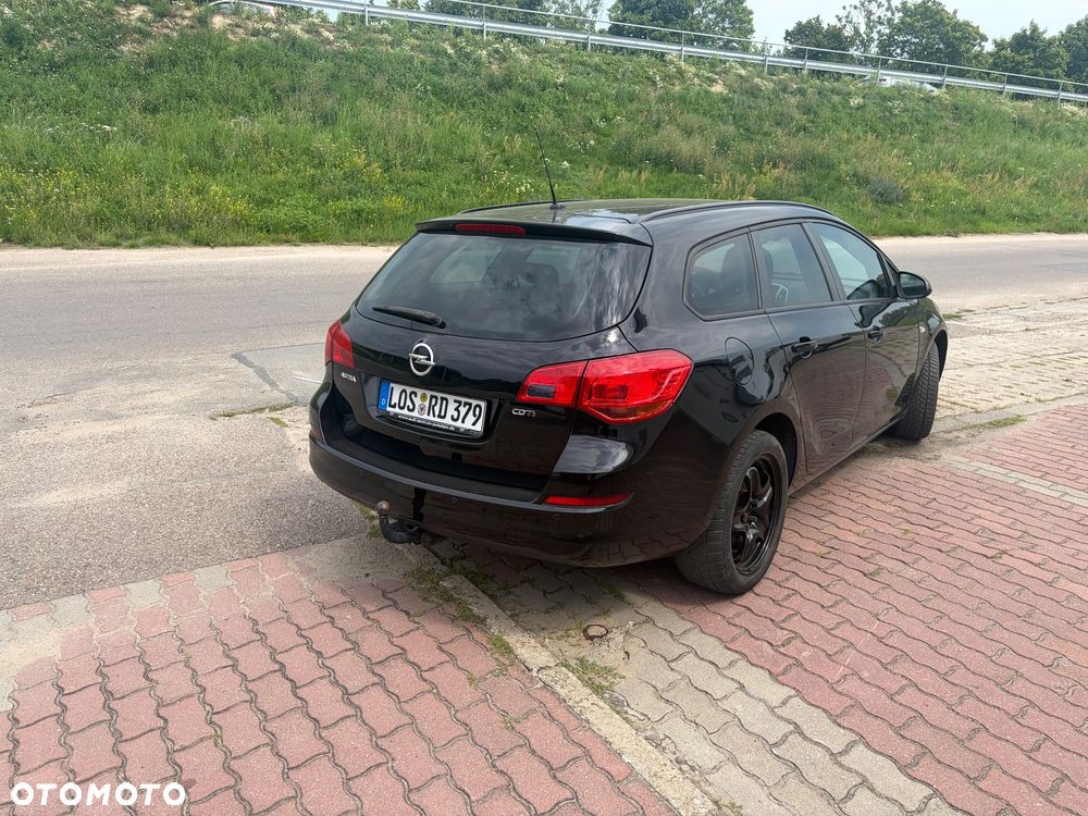 Opel Astra 1.7 CDTI - 4