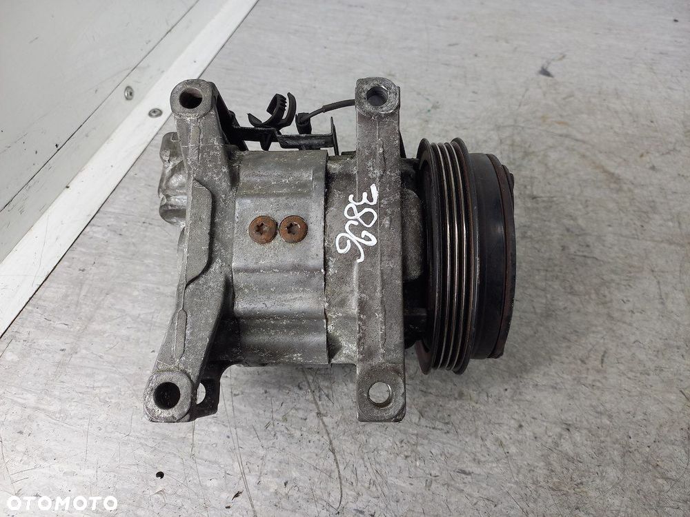 POMPA, SPRĘŻARKA KLIMATYZACJI SUBARU LEGACY III 2.0 16V - 1