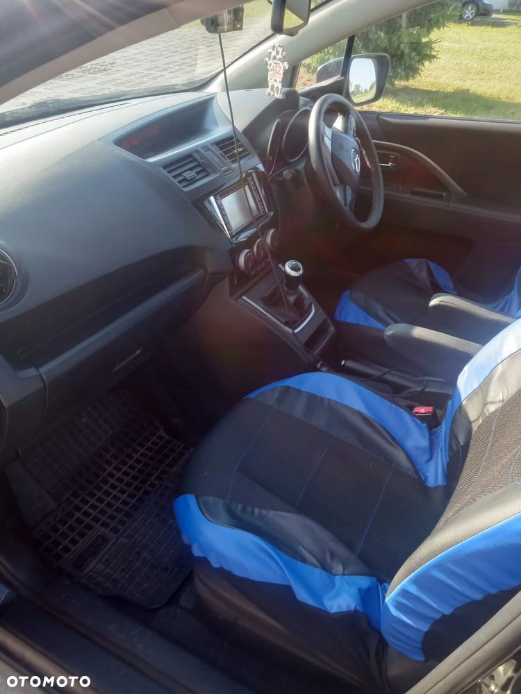 Mazda 5 2.0 Exclusive + - 8