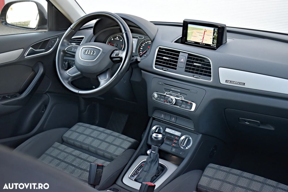 Audi Q3 2.0 TDI Quattro S tronic - 14