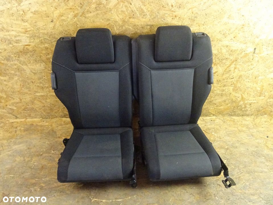 FOTEL FOTELE OPEL ZAFIRA B LIFT 3 RZĄD NR319 - 1
