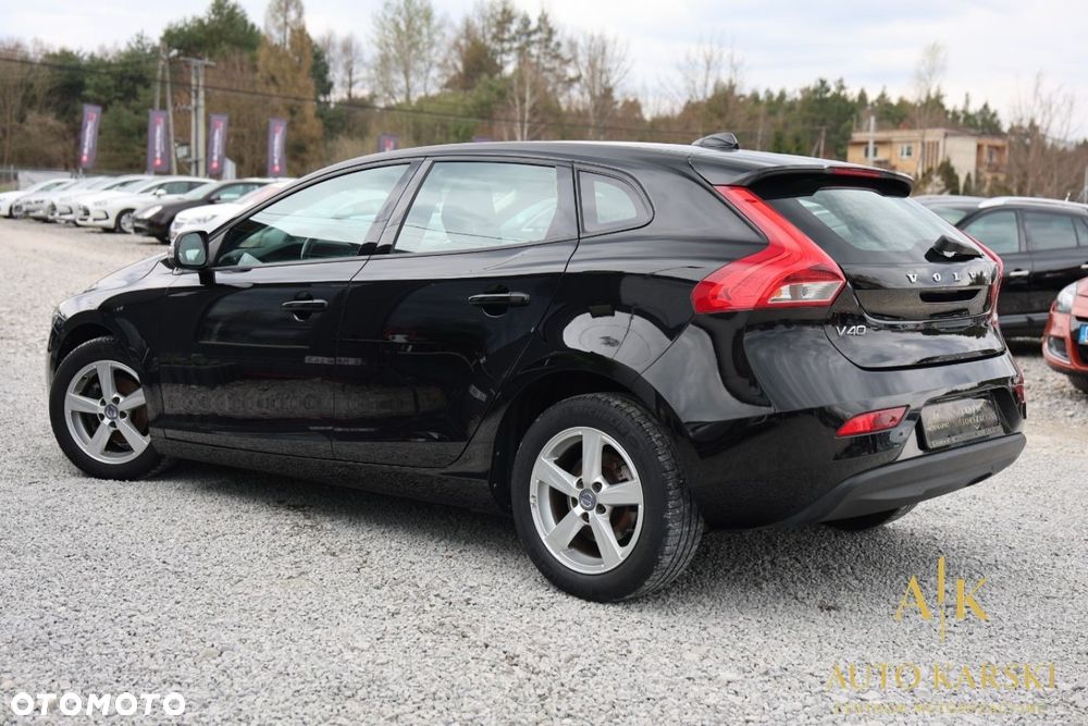 Volvo V40 - 8