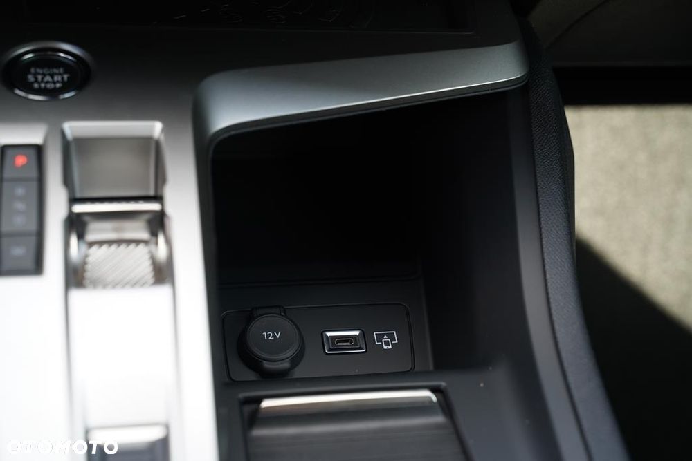 Peugeot 408 1.2 PureTech mHEV Allure S&S e-DSC6 - 20