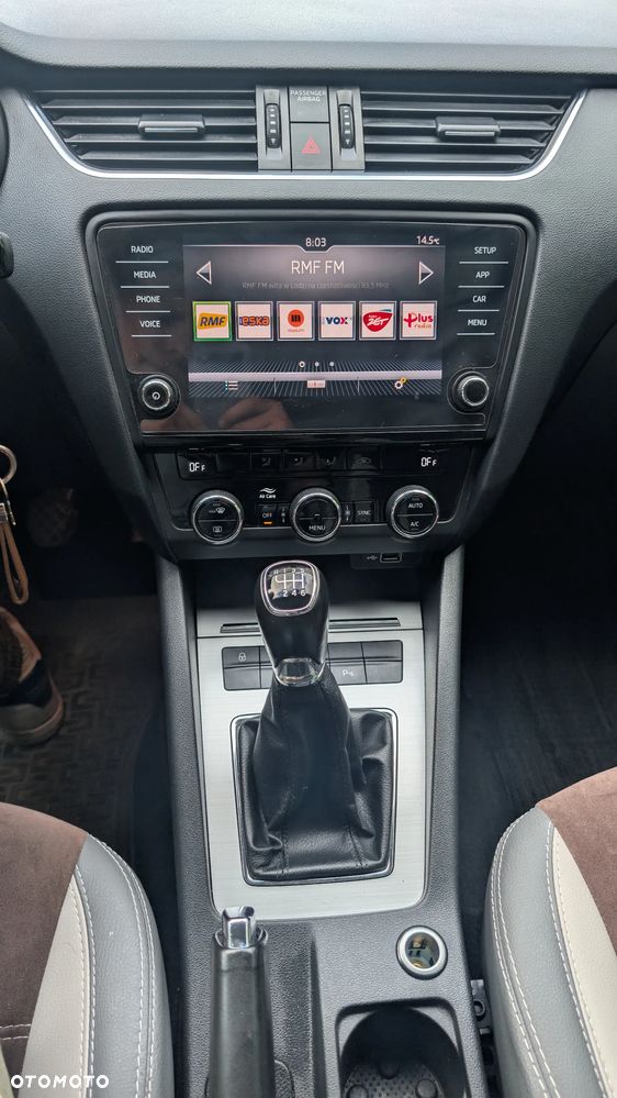 Skoda Octavia ver-1-5-tsi-gpf-act-ambition - 16