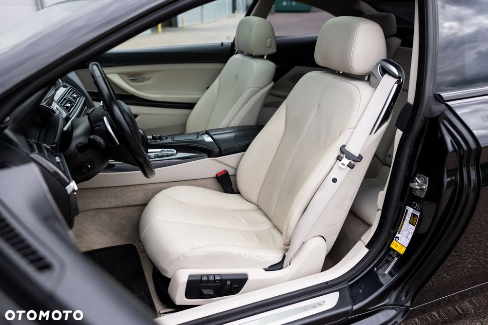 BMW Seria 6 650i xDrive - 23