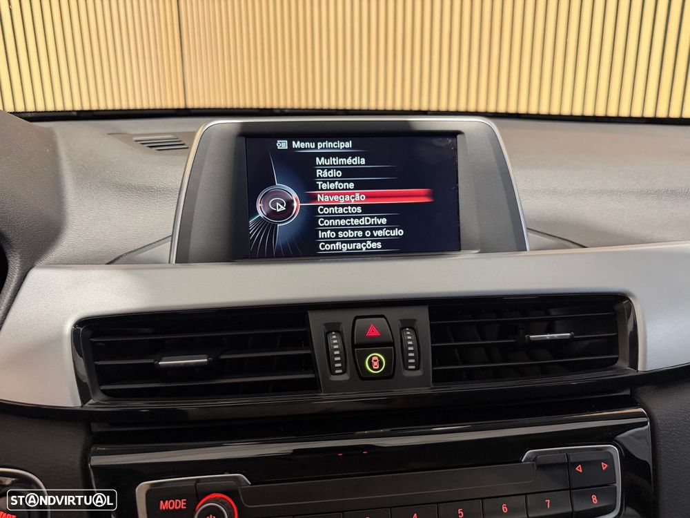 BMW X1 16 d sDrive Advantage - 28