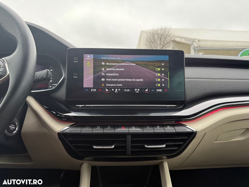 Skoda Octavia Combi 2.0 TDI DSG Premium Edition - 28