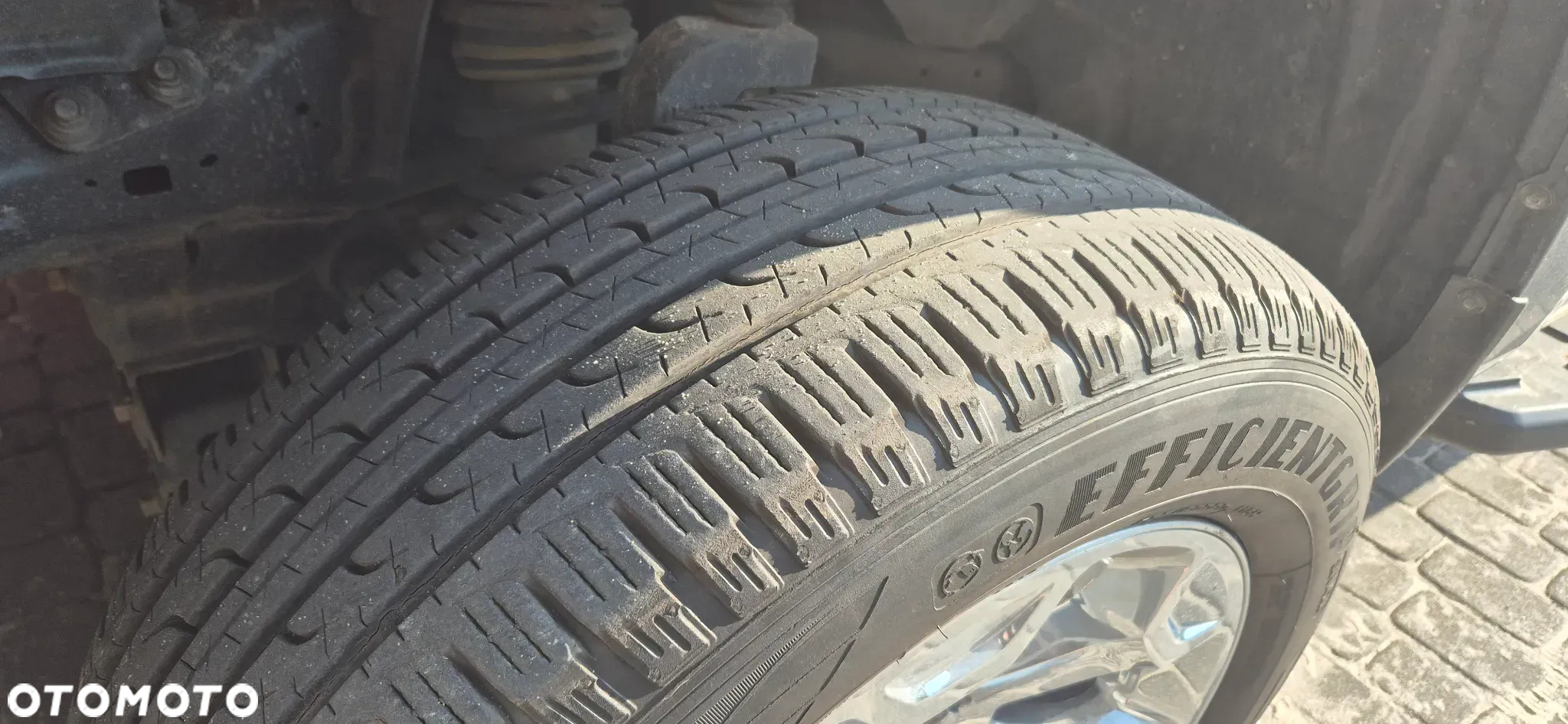 Dodge RAM 1500 5.7 4x4 - 35