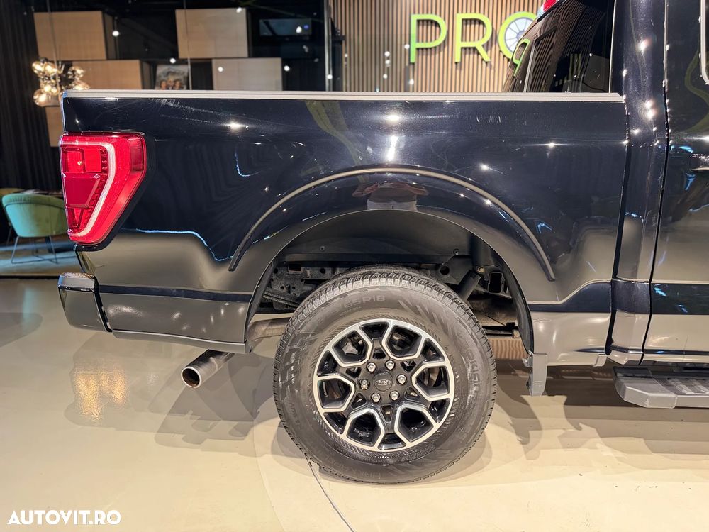 Ford F150 SuperCrew 3.5L PowerBoost Hybrid - 14