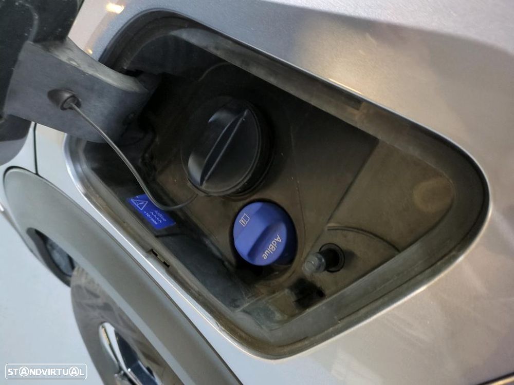 Peugeot 2008 1.5 BlueHDi GT - 9