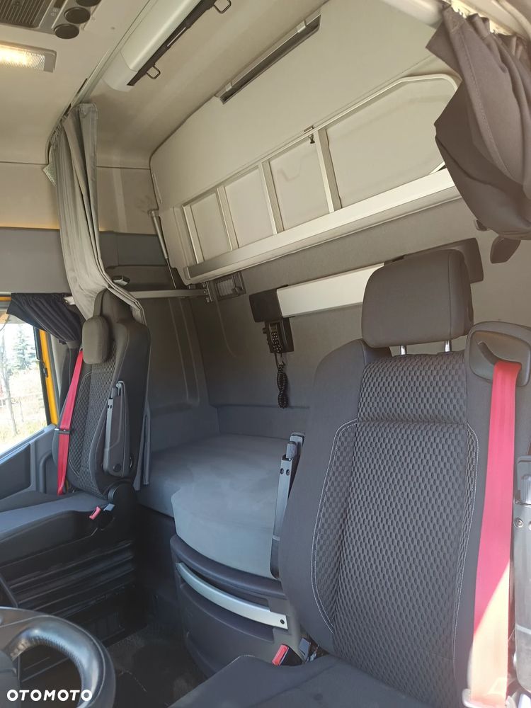 Renault T480 HIGH - 13