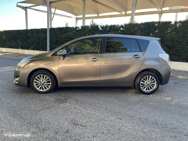 Toyota Verso 1.6 D-4D Comfort - 5