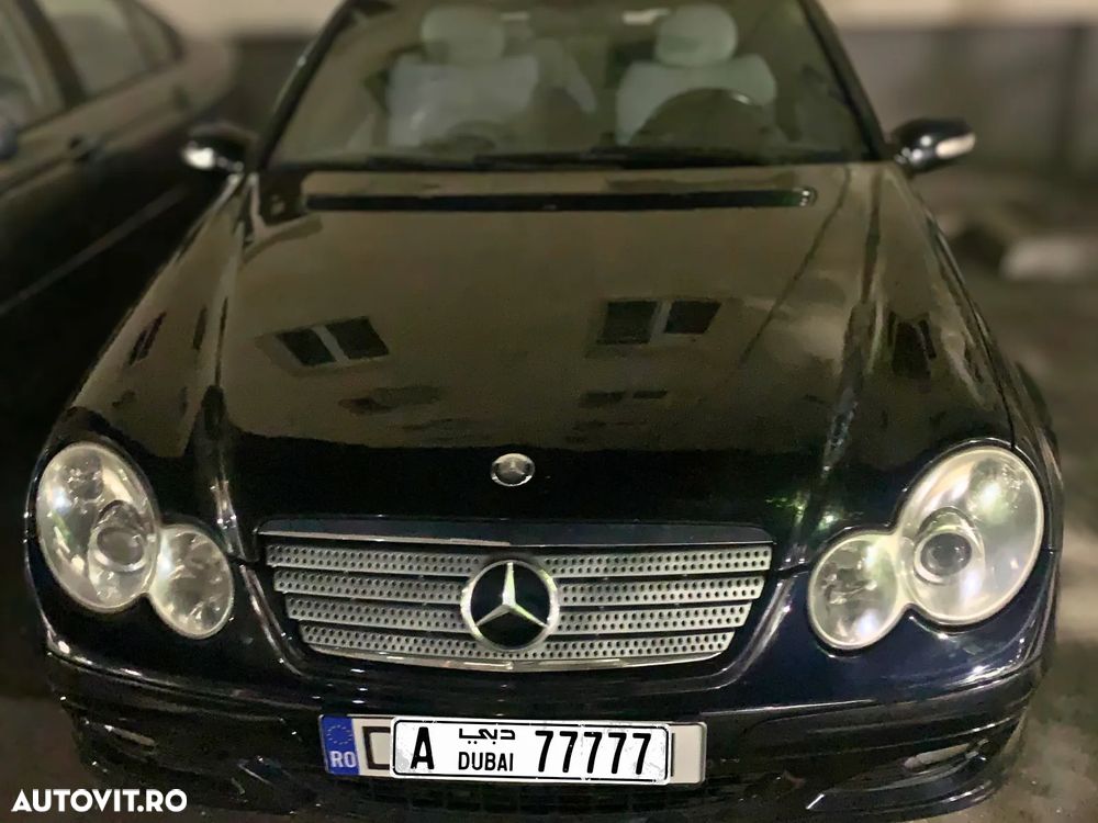 Mercedes-Benz C - 16