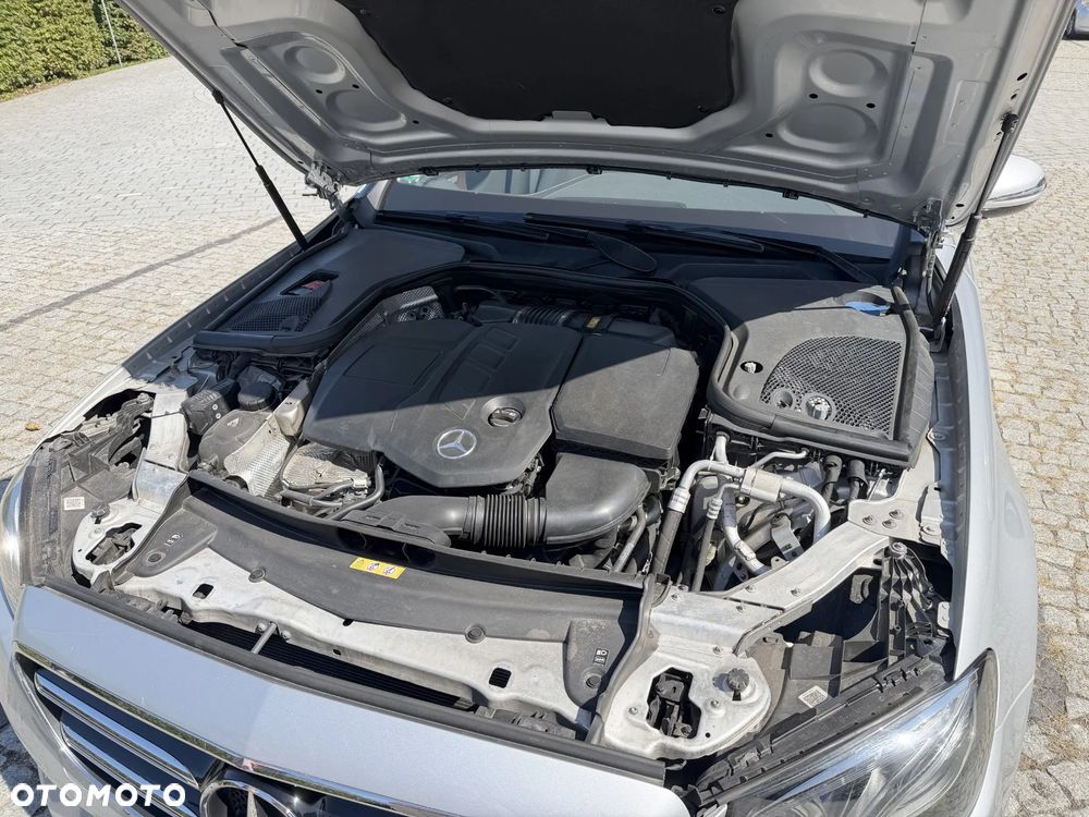 Mercedes-Benz Klasa E 220 d 9G-TRONIC - 6