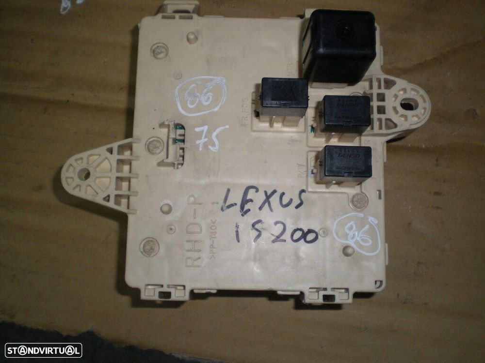 Caixa Fusiveis S/REF086 LEXUS IS200 TOYOTA - 1