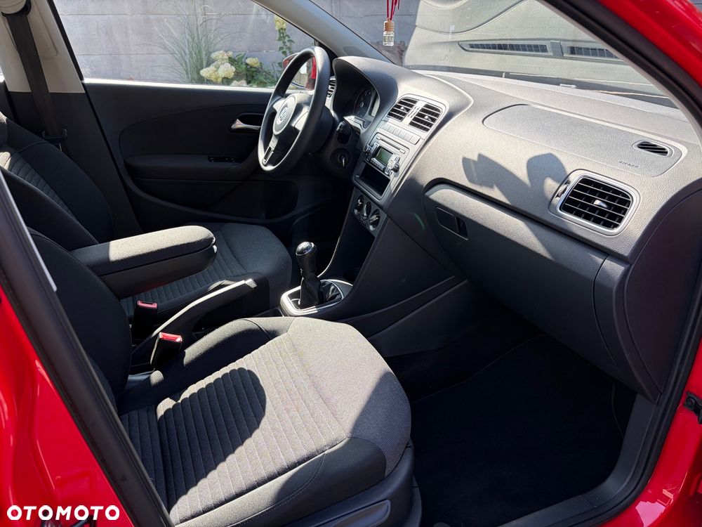 Volkswagen Polo 1.4 16V Comfortline - 15