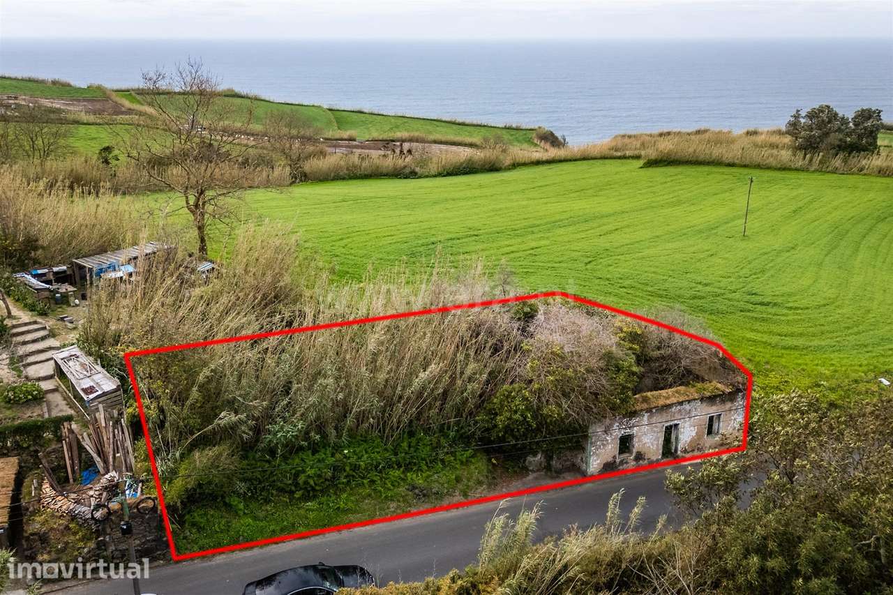 Moradia Isolada, Ponta Delgada, Ponta Delgada - Grande imagem: 3/6