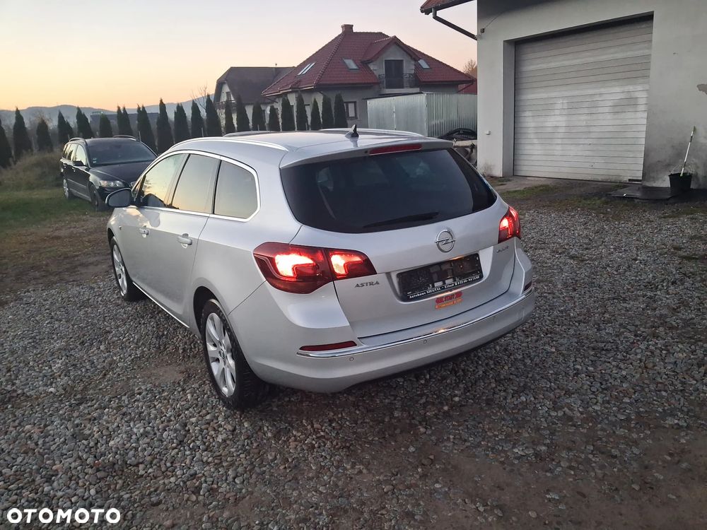 Opel Astra 1.6 CDTI DPF ecoFLEX Sports TourerStart/Stop Edition - 8