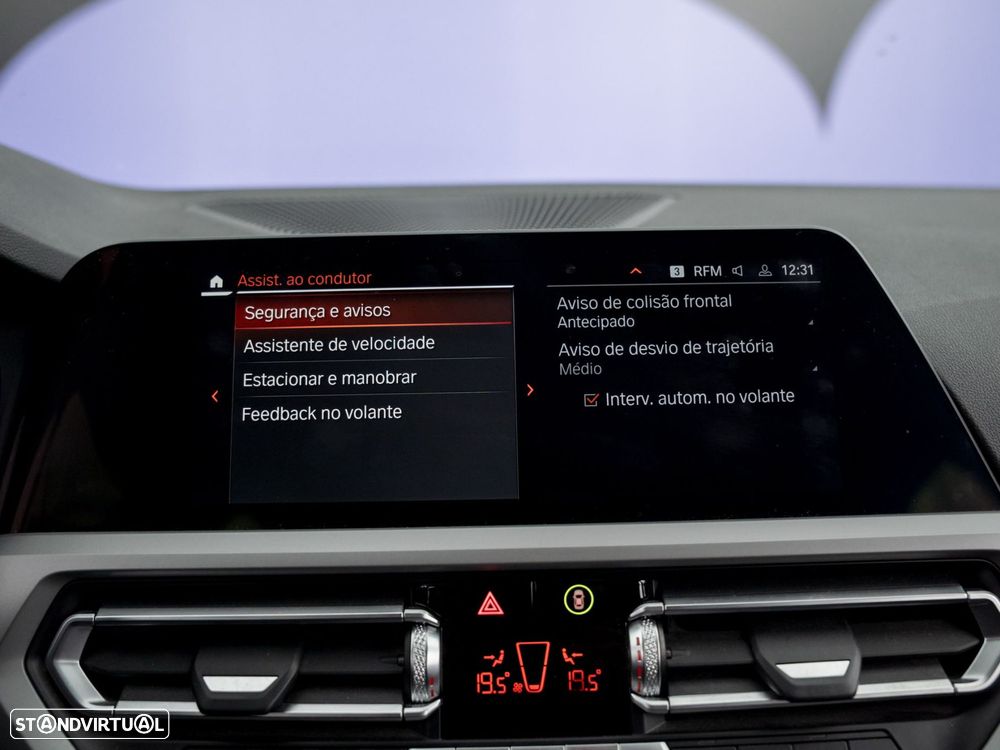 BMW 320 e Corporate Edition Auto - 33