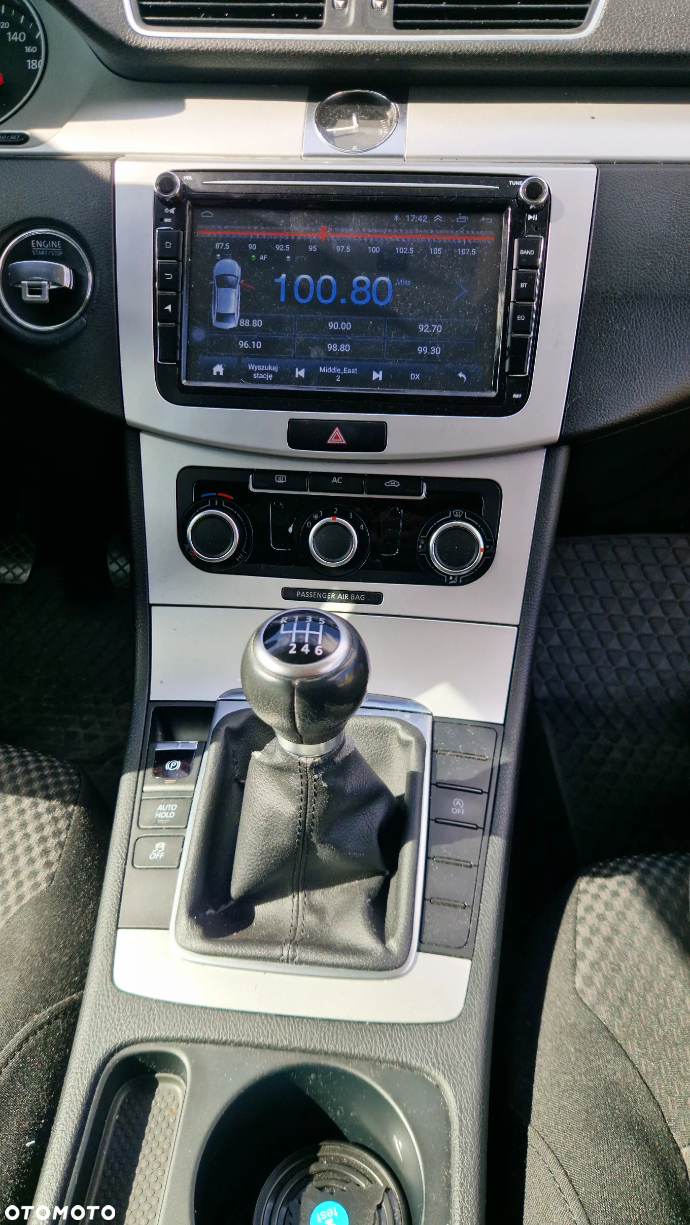 Volkswagen Passat - 17