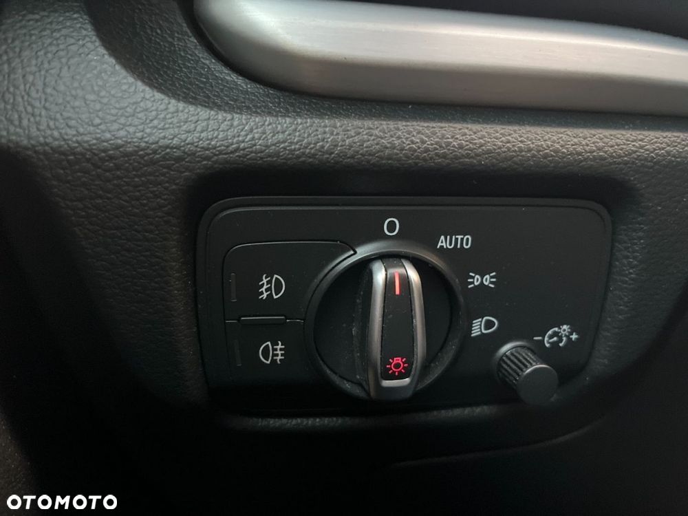 Audi A3 3-drzwiowe 2.0 TDI S line Sportpaket - 17