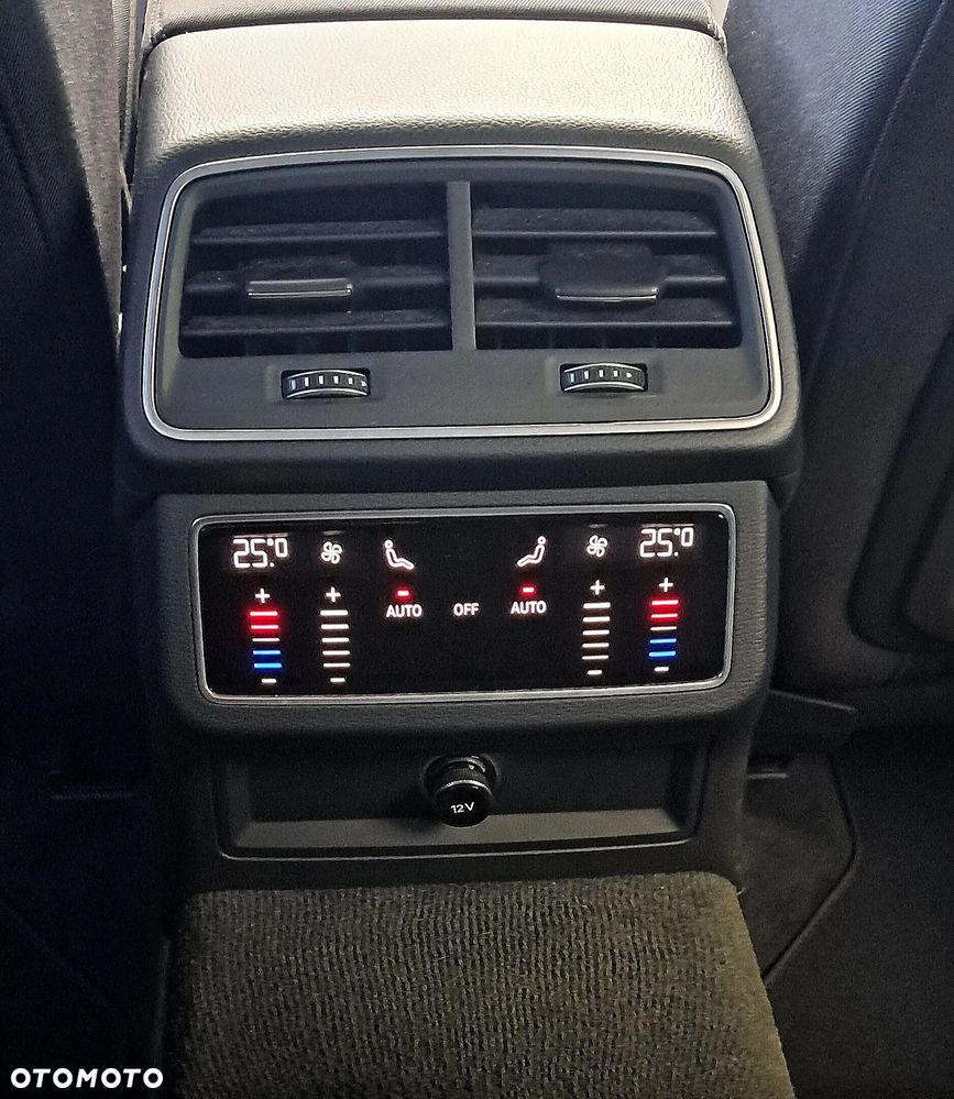 Audi A6 Avant 40 TDI quattro S tronic sport - 14