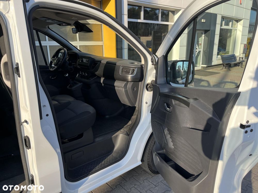 Renault trafic - 22