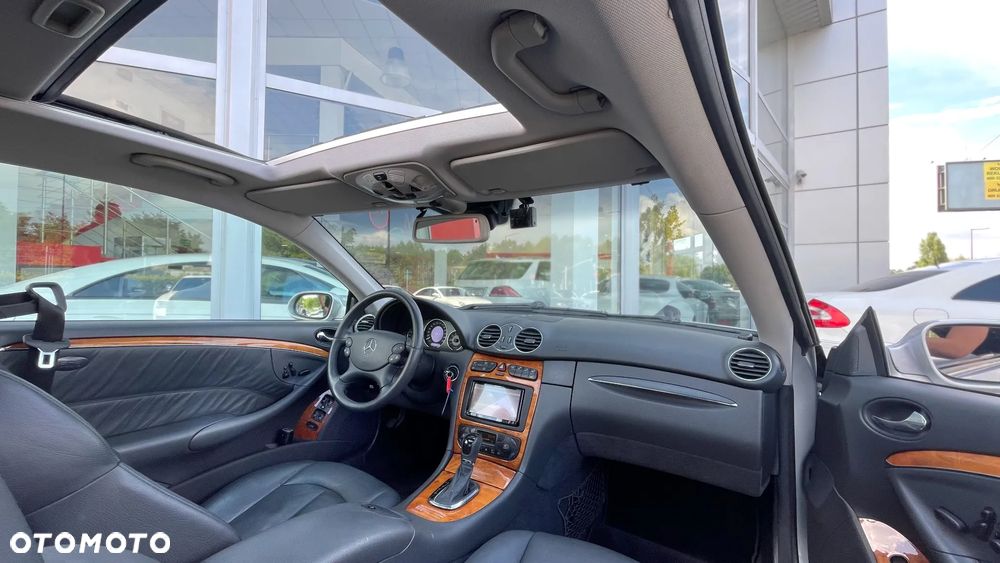 Mercedes-Benz CLK - 2