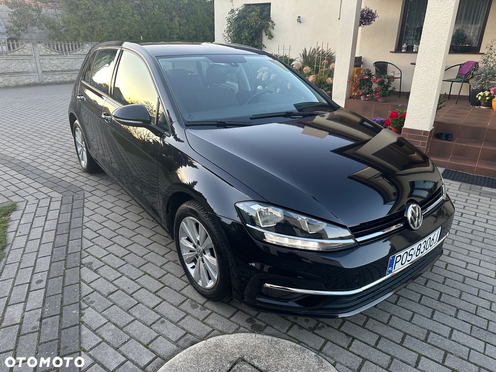 Volkswagen Golf - 9