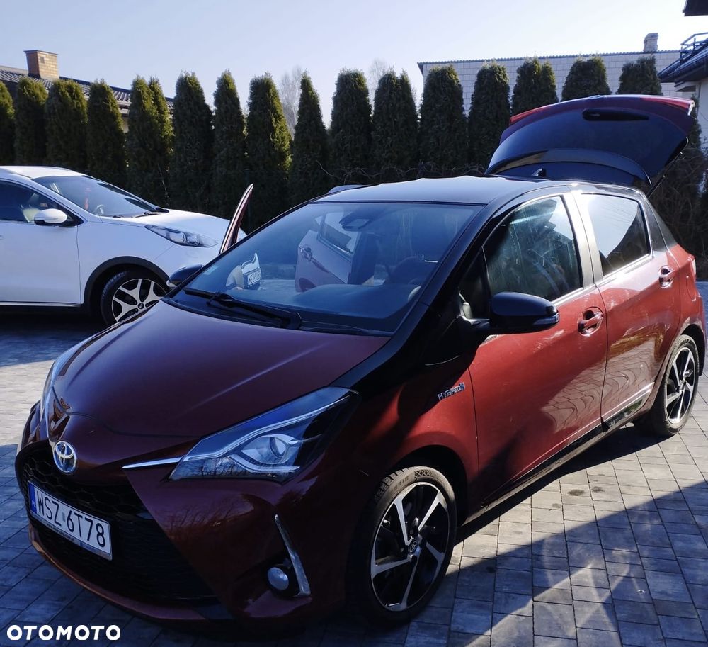 Toyota Yaris - 12