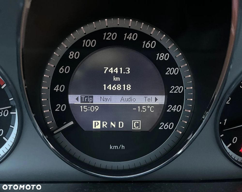 Mercedes-Benz Klasa C - 19