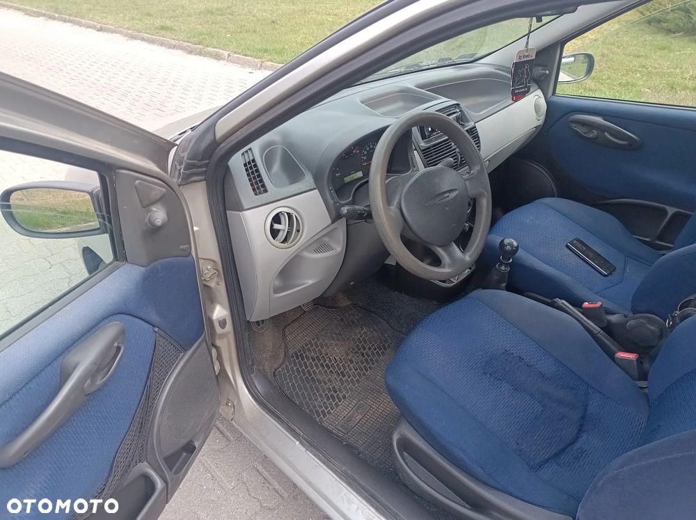 Fiat Punto 1.2 8V ELX - 5