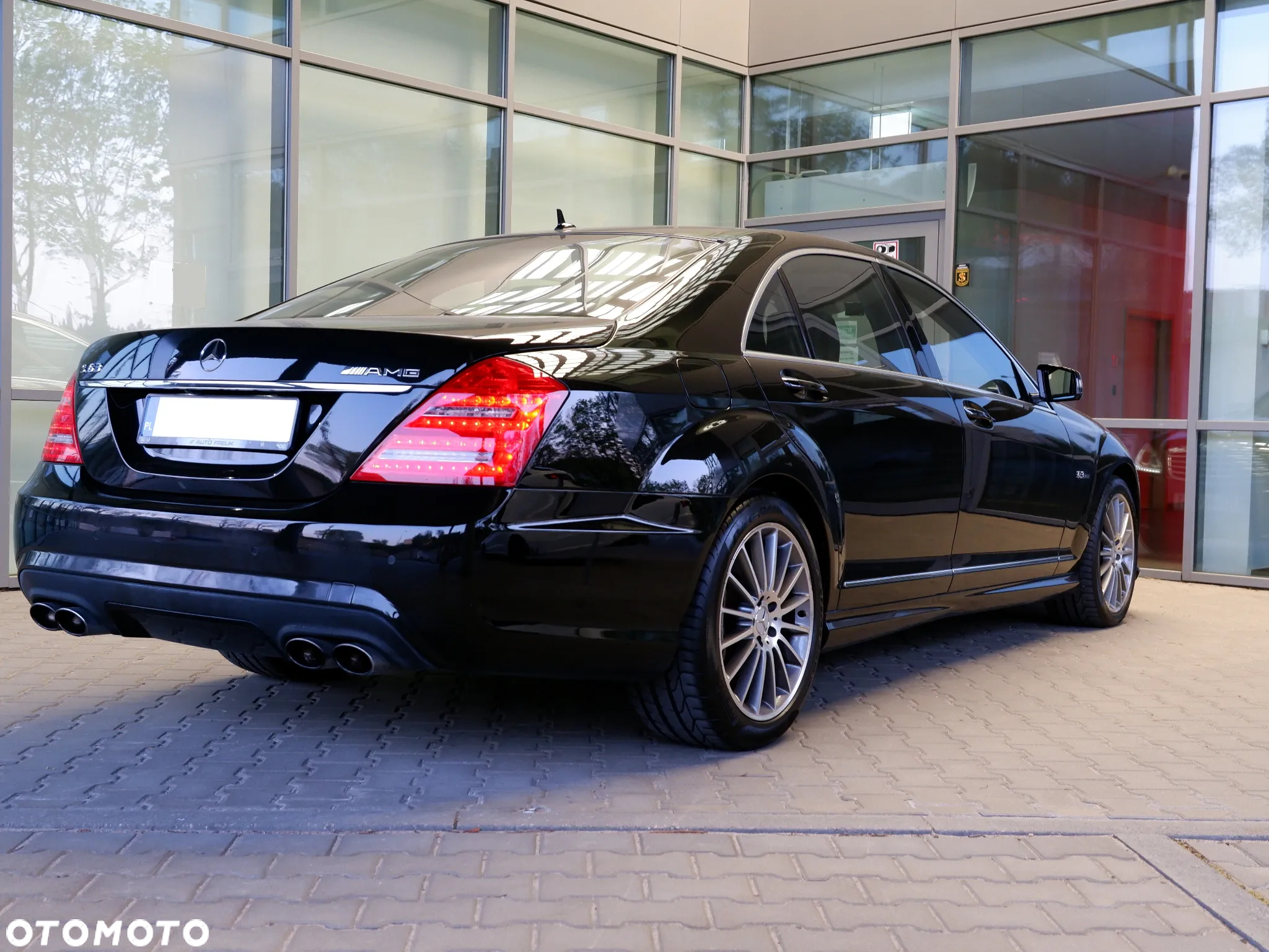 Mercedes-Benz Klasa S 63 AMG L - 21