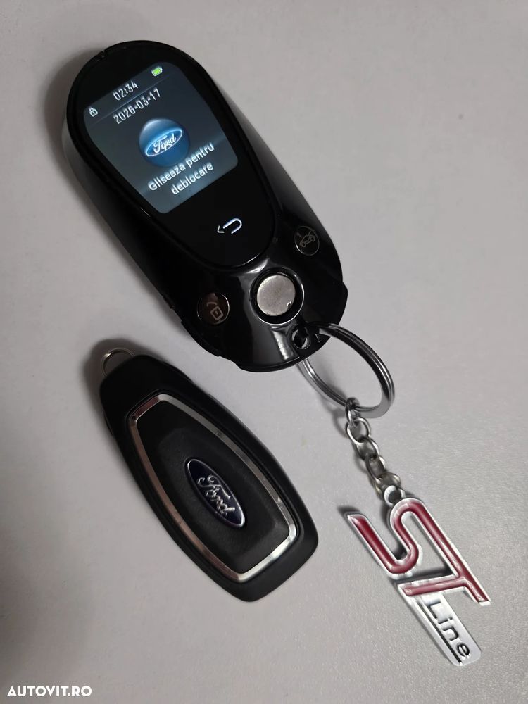 Ford Focus 1.0 EcoBoost Hybrid ST-LINE X - 37